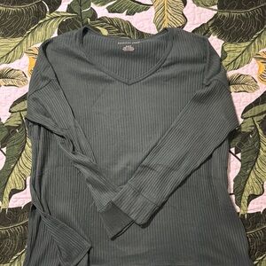 American Eagle Ribbed Long Sleeve Top